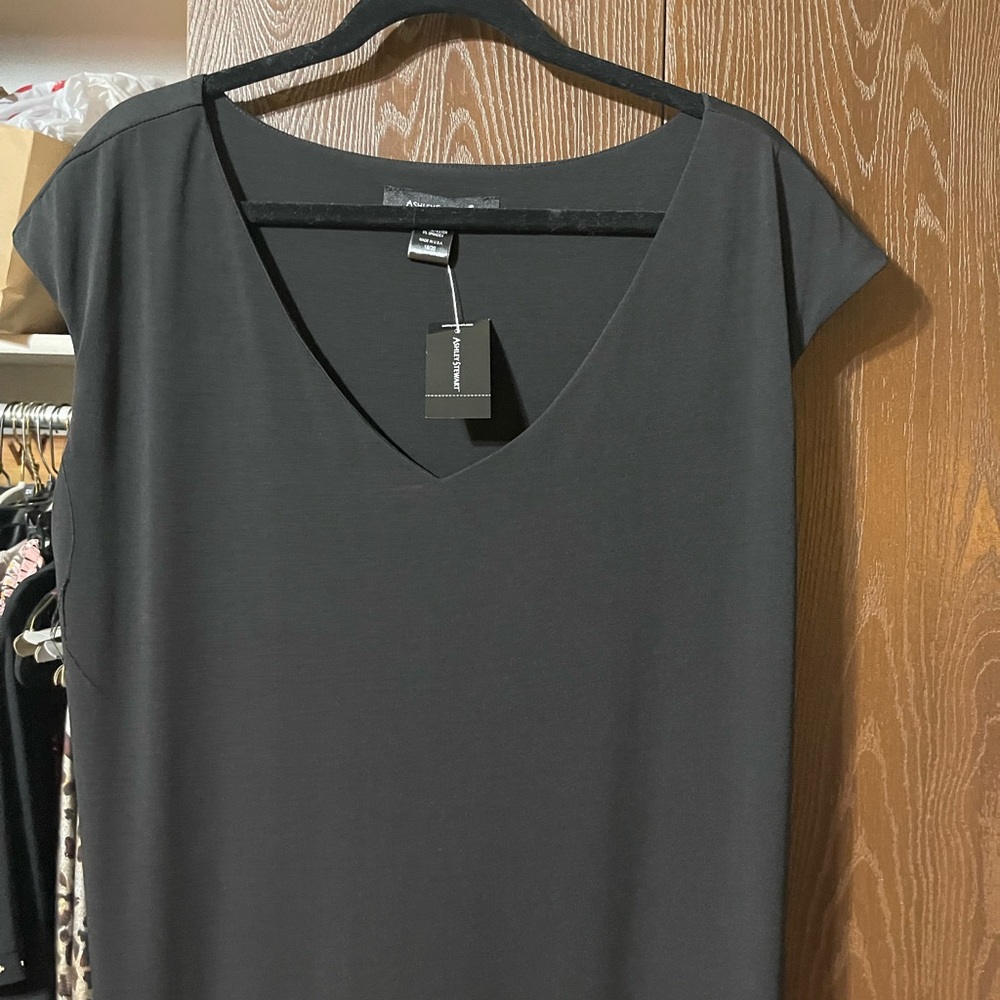 Beautiful black sleeveless car wash dress.